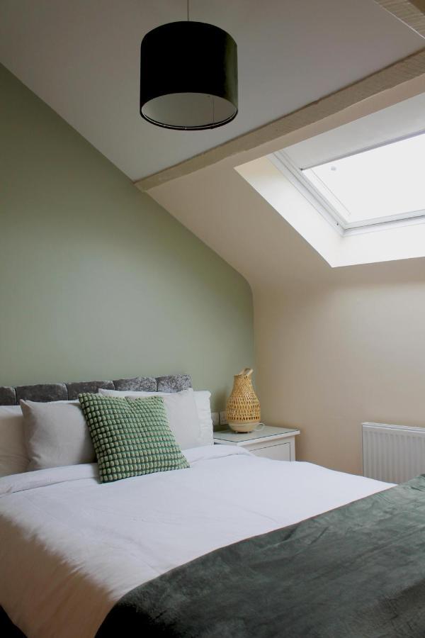 Appartement Charming 1-Bed Loft In Caerleon à Newport  Extérieur photo