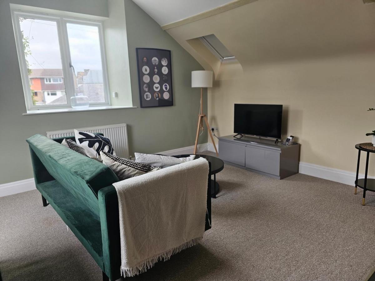 Appartement Charming 1-Bed Loft In Caerleon à Newport  Extérieur photo